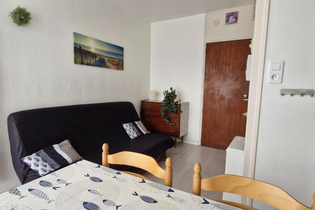 Studio 30M Plage - Marina 5 - 31 Allee Des Pinons - 1-1 Saint-Jean-de-Monts Exterior photo
