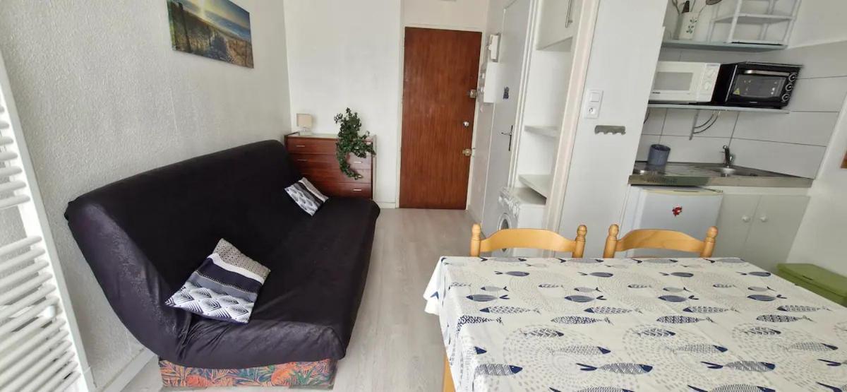 Studio 30M Plage - Marina 5 - 31 Allee Des Pinons - 1-1 Saint-Jean-de-Monts Exterior photo